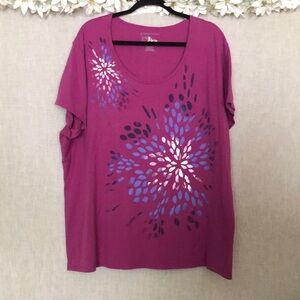 Just My Size Fuchsia Short Sleeve Floral Burst Tee